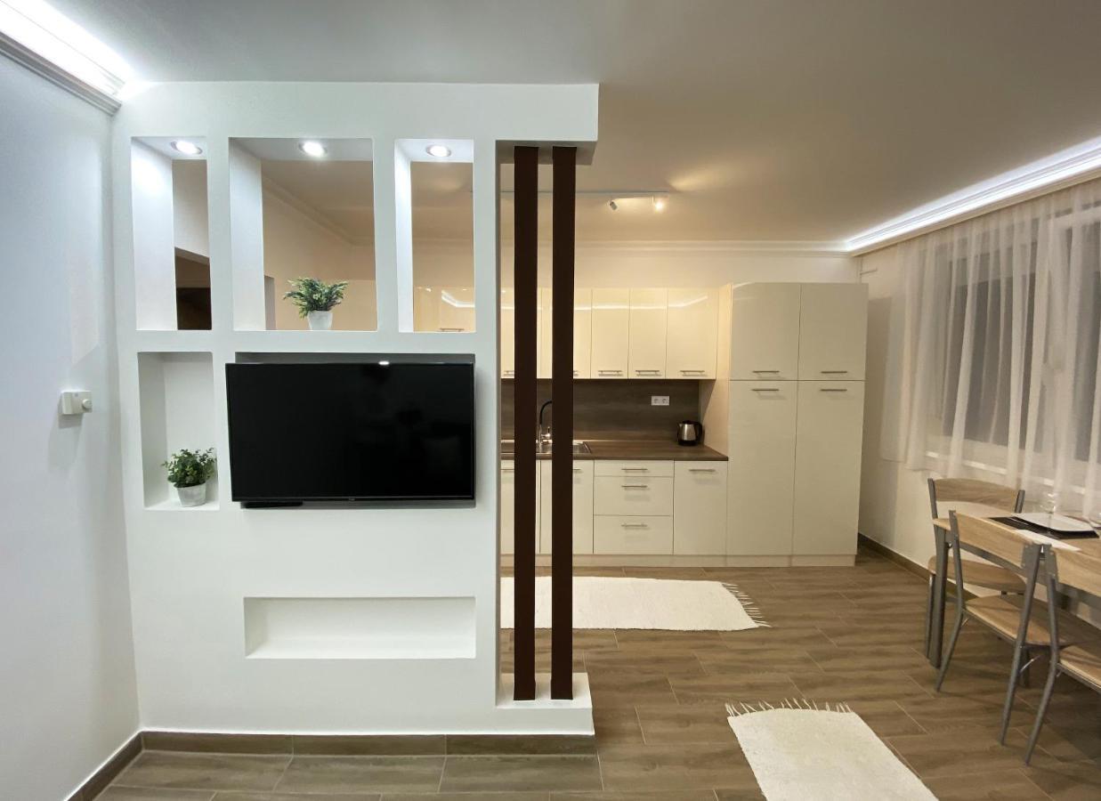 Andrea Apartmanok 2 Hajduszoboszlo Ngoại thất bức ảnh